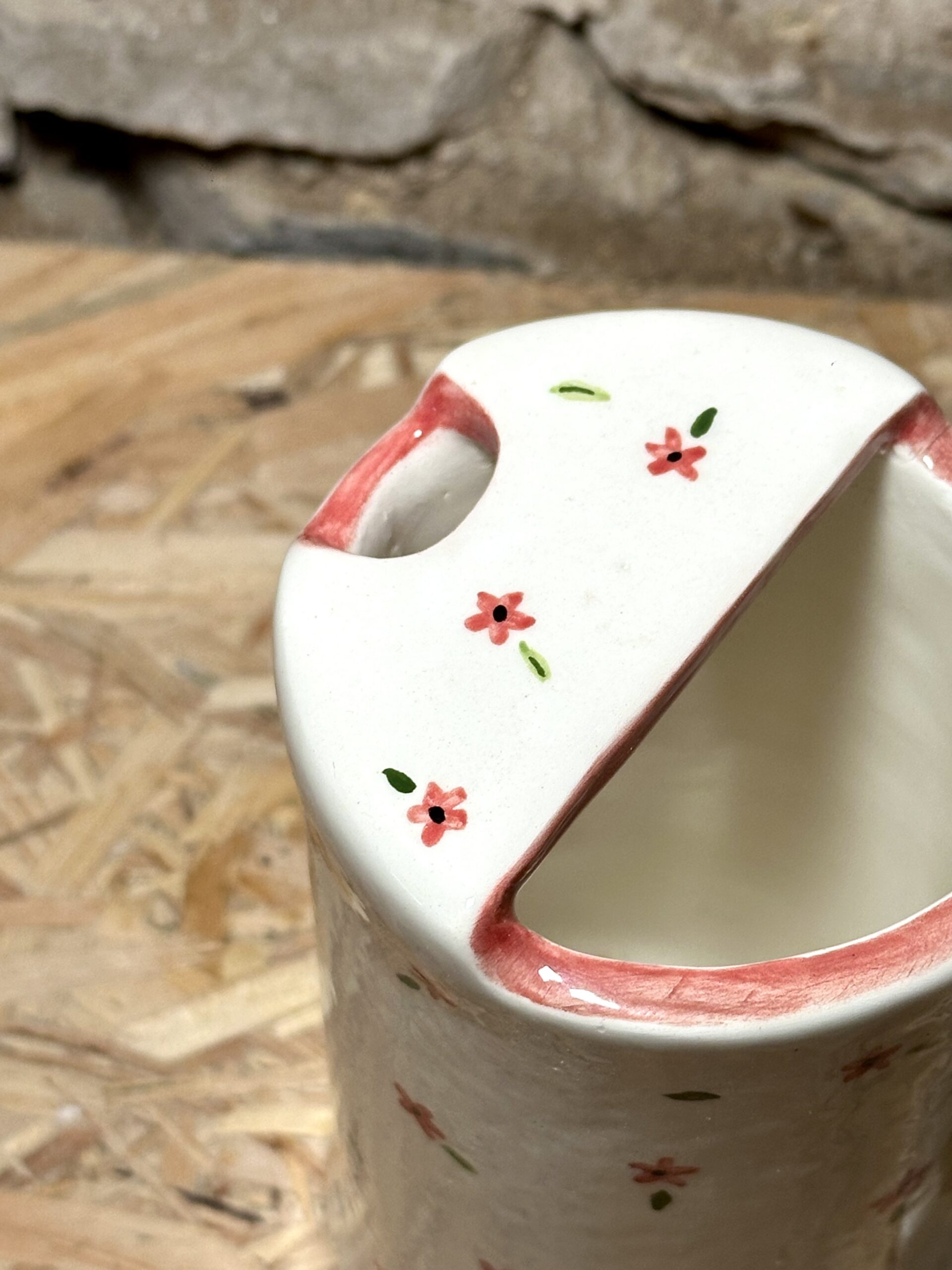 Tasse à emporter fleurs rouge – Image 2